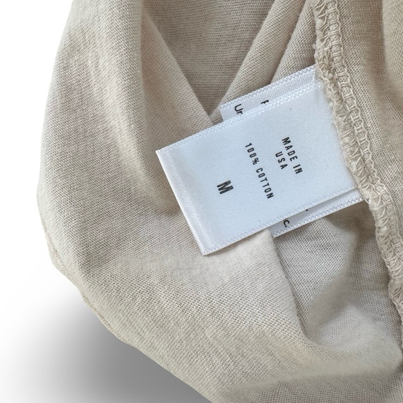 Anthropologie Cream Graphic Tee Fleetwood Mac size M - Picture 7 of 8